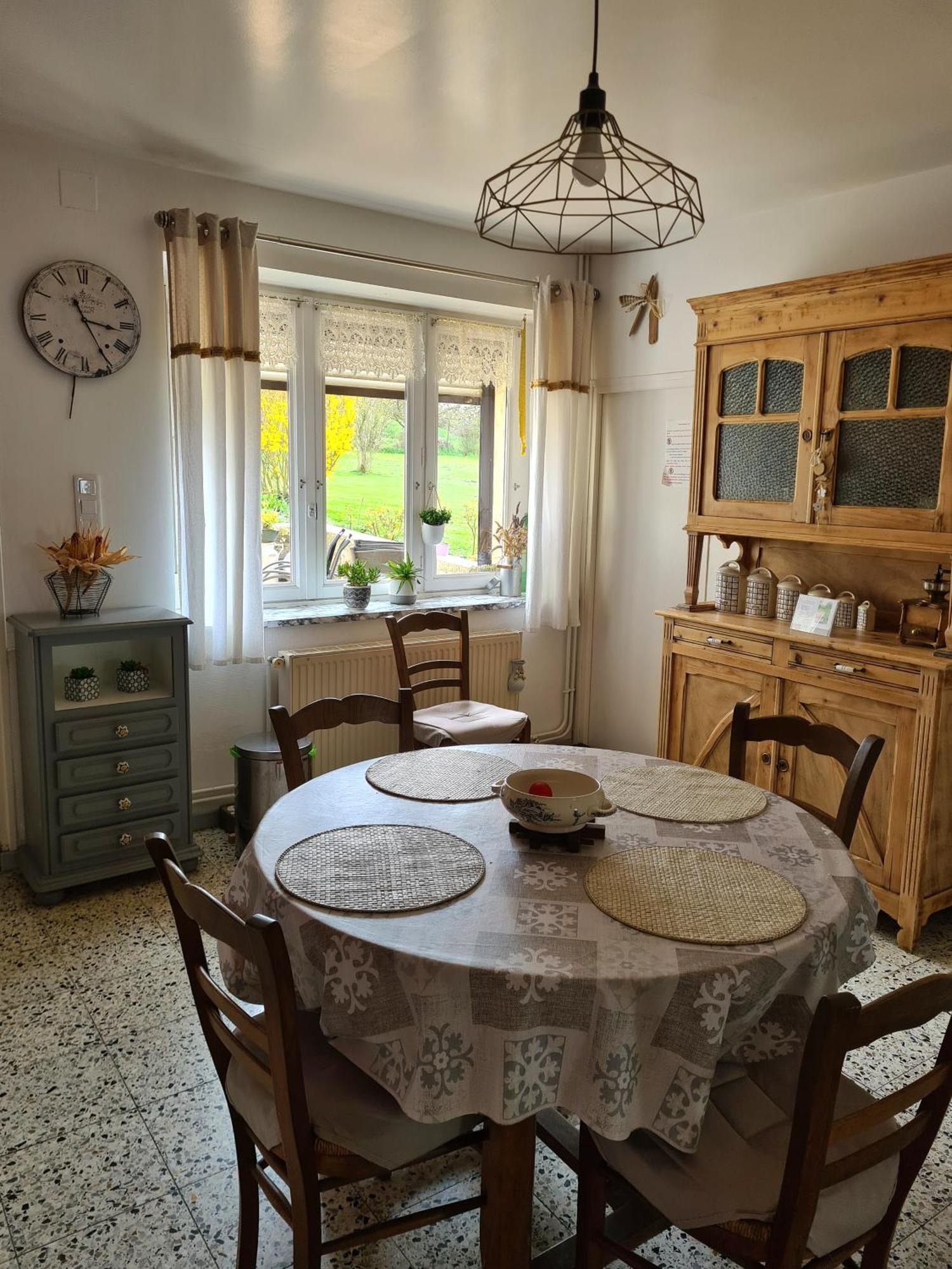 Ancienne Fermette Le Charlemont Givet Ferienhaus *