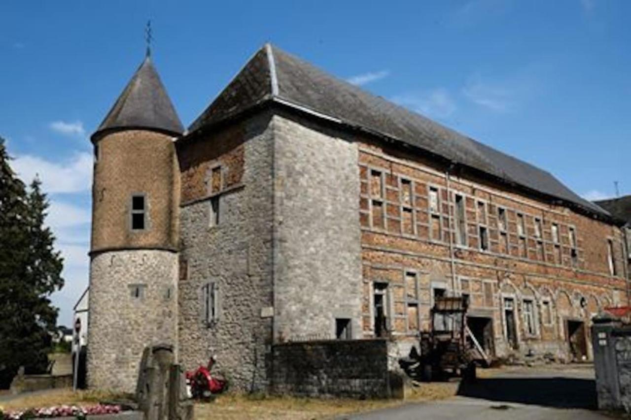 Ancienne Fermette Le Charlemont Givet Holiday home